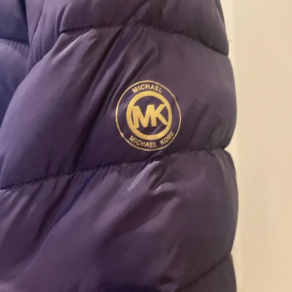 Michael Kors light weight coat - Picture 3 of 4